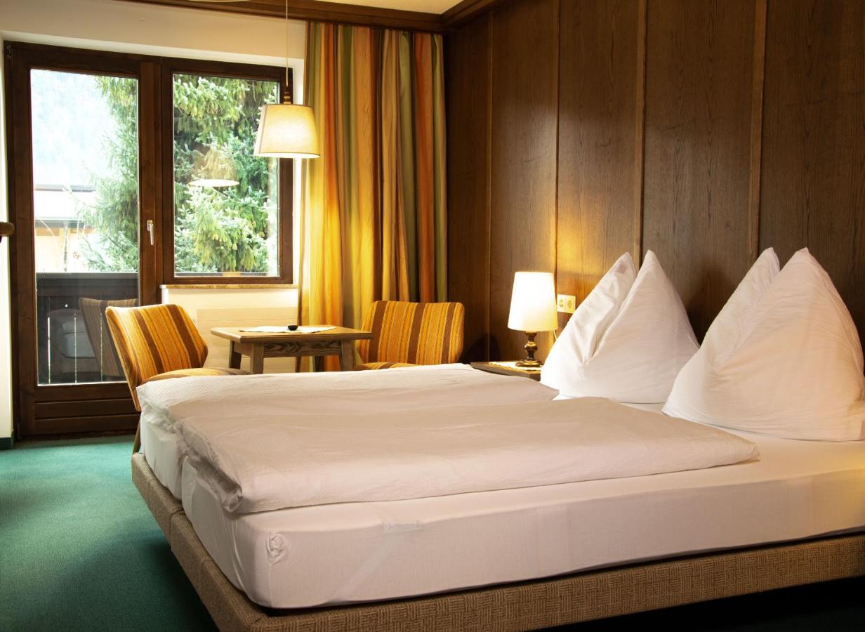 Hotel Marko Oetz Luaran gambar